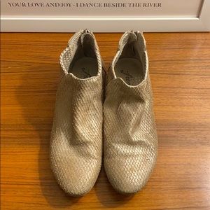 Free people ankle boots sz 38